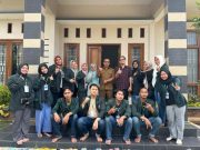 Mahasiswa KKN Unissula Disambut Kepala Desa Peron Sukorejo