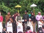 Prosesi Cukur Rambut Gimbal : “Ada yang Minta Es Cream hingga Sepeda!”