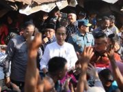 Jokowi, Ganjar, Prabowo Blusukan ke Pasar Grogolan, Apa yang Terjadi?