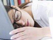 Tips Menahan Rasa Kantuk Ketika Sedang Bekerja