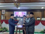 DPRD dan Pemkab Jepara Teken KUA PPAS Perubahan Tahun 2023, Pos Belanja Turun Rp. 25, 2 Millar
