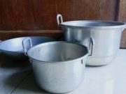 Tips Mudah Membersihkan Kerak Pada Panci Alumunium