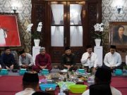 Doa Bersama di Peringgitan Pendopo Jepara, KH. M. Ma’mun Abdulloh ZA: Tahun Politik Hargai Perbedaan