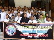 Gaji Hanya Rp 250 Ribu Per Bulan, Ratusan Penjaga Sekolah Wadul Ketua DPRD Kudus
