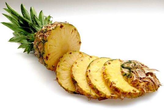 Menjaga Kesehatan Jantung, Yuk Simak 7 Manfaat Nanas Bagi Kesehatan Tubuh