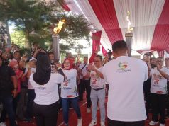 Bupati Grobogan Ambil Api Obor Porprov Jateng dari Api Abadi Mrapen