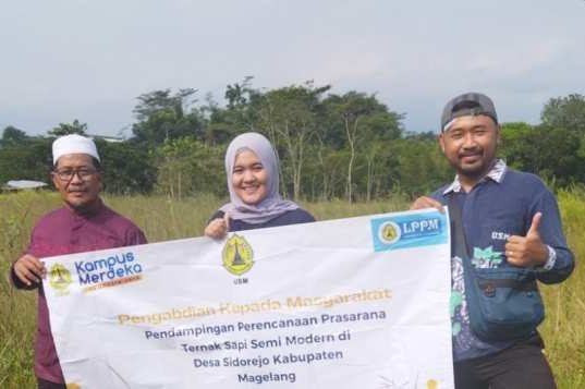 Tim PkM Dosen FT USM Beri Pendampingan Perencanaan Kandang Sapi Modern di Magelang