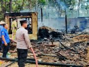 Api Tungku ‘Komboran’ Ternak, Meludeskan Rumah Beserta Isinya