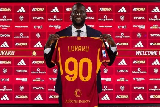 Mulus Tinggalkan London Menuju Roma