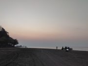 Menikmati Keindahan Sunrise dan Sunset di Gua Manik Jepara