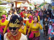 Kirab Festival Budaya Jati Wayang Disaksikan Ribuan Warga Ngemplak Simongan