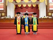 UNS Kini Miliki 282 Profesor, 5 Guru Besar Baru Dikukuhkan
