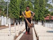 Jelang Peringatan Hari Kesaktian Pancasila, TMP Kadilangu Dibersihkan