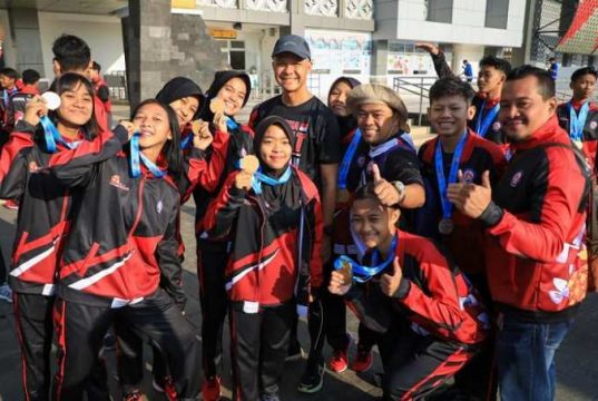 Ganjar Apresiasi Atlet Popnas Jateng Sabet 39 Medali Emas