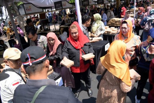 Hadiri Pesta Rakyat, Mbak Ita Ucapkan Terima Kasih kepada Ganjar Pranowo