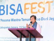 Pengrajin Tenun Lokal Jangan Hilangkan Kearifan Lokal