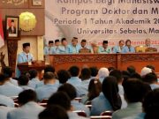 Rektor UNS Melantik 694 Mahasiswa Baru Pasca Sarjana
