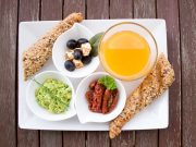 Dapat Mengontrol Gula Darah, Ini 3 Manfaat Sarapan Pagi yang Sayang Untuk Dilewatkan