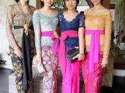 Tips Memakai Baju Adat Kebaya Agar Tampak Sesuai dan Serasi dengan Warna Kulit
