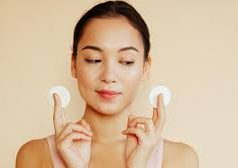 Tips Memilih Kosmetik Untuk Kulit Mudah Berminyak