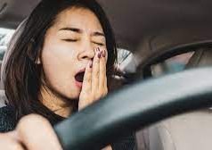 Tips Menahan Kantuk Saat Menyetir Pada Siang Hari