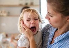 Tips Menghadapi Anak Tantrum