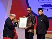 Jadi Tokoh Inspiratif Dunia, Biografi Jokowi Tulisan Dirut PLN Terbit di Korea