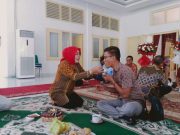 Bupati Grobogan Digeruduk Wartawan Saat Menerima Banyak Tamu