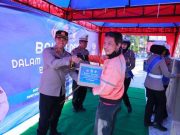 Polres Klaten Berikan Bansos bagi Komunitas Supeltas ,Ojek Online, dan Penyapu Jalan