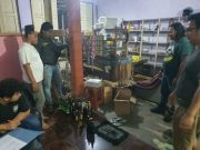 Polisi Geledah Dua Warga Kebumen, Temukan 91 Botol Miras