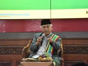 KH Chalwani Isi Peringatan Maulid Nabi di Pendopo Kabumian