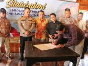 Wartawan Deklarasi Dukung Pemilu Damai di Hadapan Kapolres