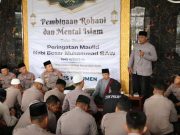 Kiai Nur Fauzan Isi Peringatan Maulid Nabi di Polres Kebumen