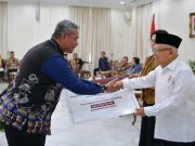 Pj Bupati Kudus Terima Penghargaan dari Wapres