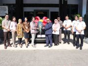 Bank Jateng Bantu Mobil Operasional untuk BPKPAD Sukoharjo