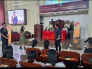 Rektor UKSW Sapa Orang Tua Mahasiswa, Alumni dan Siswa SMA/SMK di Ambon