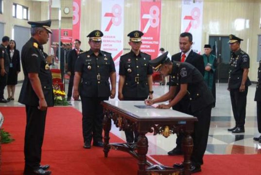 Kakanwil Kemenkumham Jateng Lantik 31 Pejabat Baru