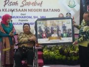 Epi Paulin Numberi Pimpin Kejari Batang