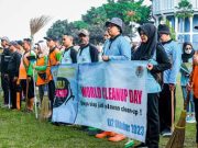 Lantai Trotoar Pecinan Dibersihkan Setelah MEC dan Kirab Ruwat Bumi