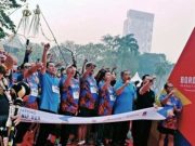 Meski Terkendala Asap, Ribuan Pelari Tetap Semangat Ikuti Bank Jateng Friendship Run di Palembang