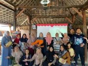 Tim PkM Dosen FTIK USM Beri Pelatihan Pengembangan Konten Tiktok
