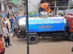 Seksi Humas Polres Wonosobo Droping Air Bersih Wilayah Kekeringan