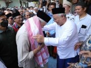 Sorban Merah Putih Dikalungkan ke Ganjar Pranowo, Ini Sebuah Pertanda