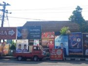 Langgar Aturan, Bawaslu Wonosobo Minta Baliho Caleg Segera Diturunkan