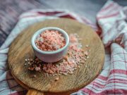Selain Dapat Mencegah Penuaan Dini, Ini Empat Manfaat Garam Himalaya untuk kecantikan wajah
