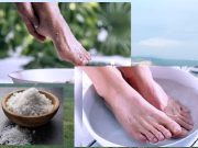 Merendam Kaki di Air Garam, Ini Manfaatnya