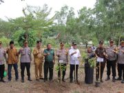 Peduli Lingkungan, Polres Kebumen Tanam 1.500 Pohon di Hutan Kota