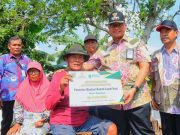 Usahanya Bangkrut dan Rumah Disita, Muslikan Dapat Bantuan dari Baznas