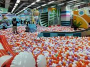 Buka Outlet di Queen City Mall, Funworld & Kidzlandia Tawarkan Beragam Wahana