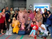 Tim PkM USM Berikan Psikoedukasi pada Orang Tua